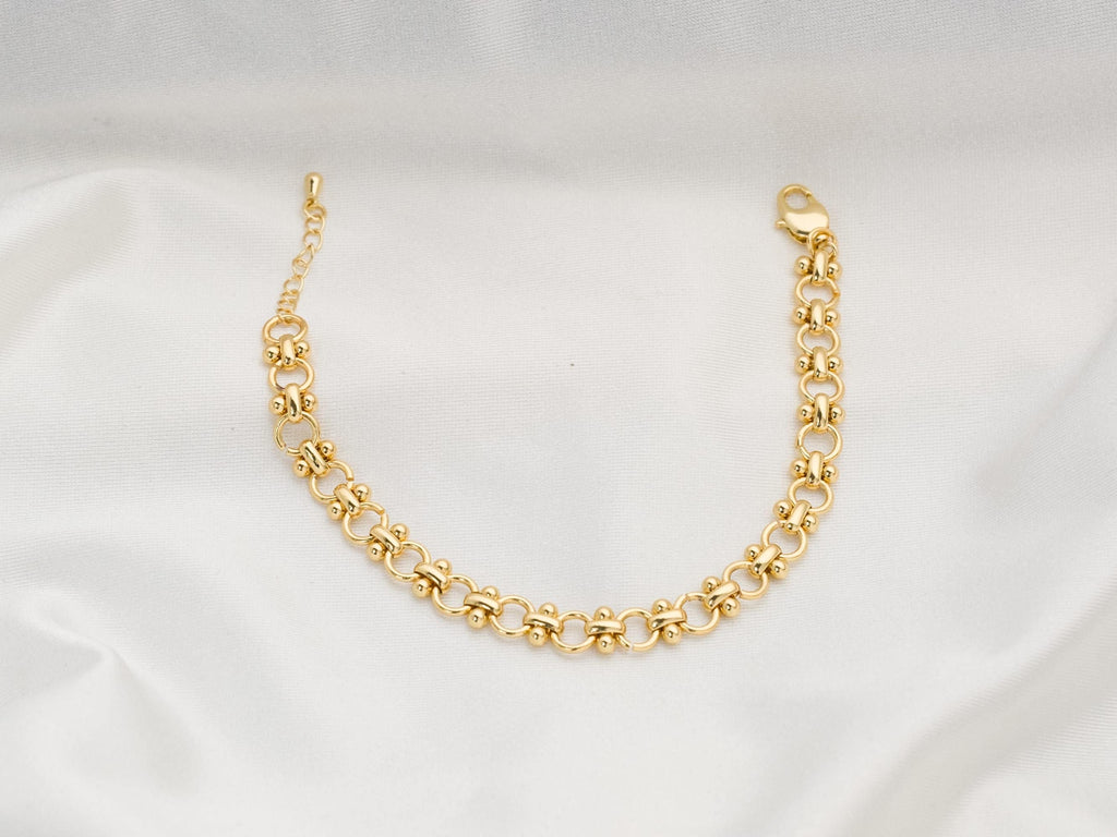 Gold Chain Bracelet for Women, 18K Gold Filled Bracelet, Gold Stacking Bracelet